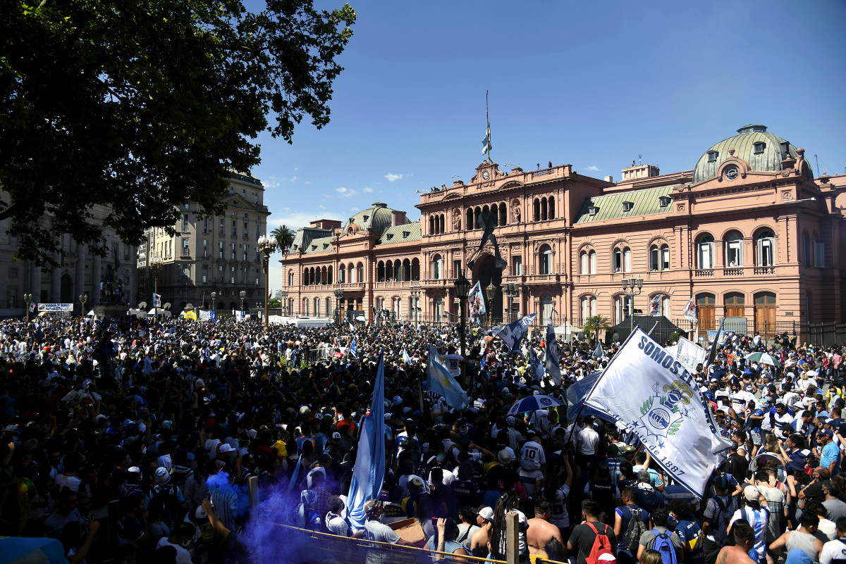 Argentina's president declared three days of national mourning. One visitor at the Casa Rosada suggests it might as well have been a month.